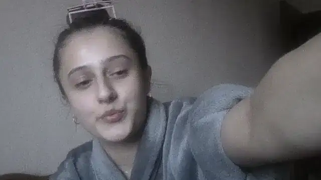 Caramel bunny online show from March 2025 01:21:01 PM