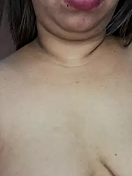 Ravina patil1 online show from February 2025 03:40:01 PM