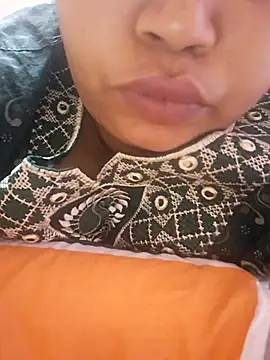 Ravina patil1 online show from October 2025 05:21:02 PM