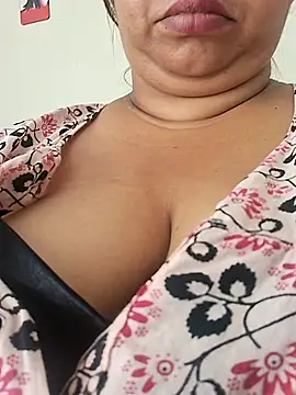 Ravina patil1 online show from May 2026 05:26:01 AM