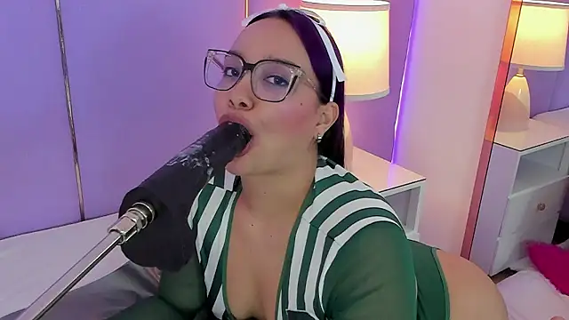 SophyRuiz  online show from January 2026 11:58:01 AM