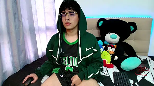 Snapshot of _nickconnor01 chatting on December 2024 10:04:02 PM  nickconnor01 online show from December 2024 10:04:02 PM