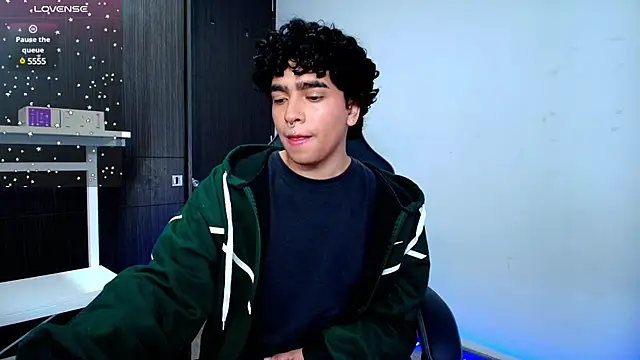 Snapshot of _nickconnor01 chatting on January 2025 09:14:02 PM  nickconnor01 online show from January 2025 09:14:02 PM