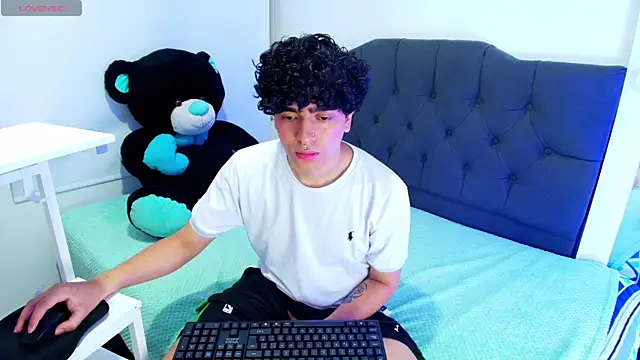 Snapshot of _nickconnor01 chatting on March 2025 07:17:01 PM  nickconnor01 online show from March 2025 07:17:01 PM