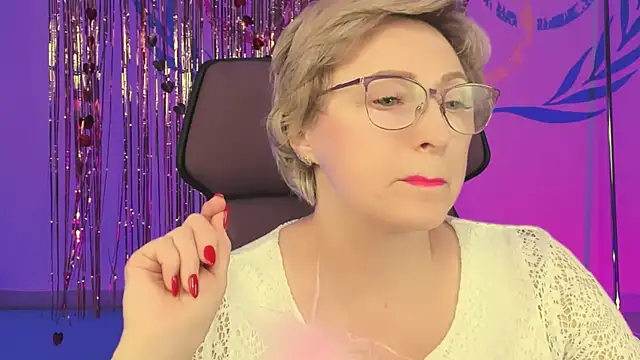 sugar vivien online show from February 2025 09:06:02 AM