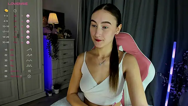 Milemissy online show from December 2025 10:02:01 AM