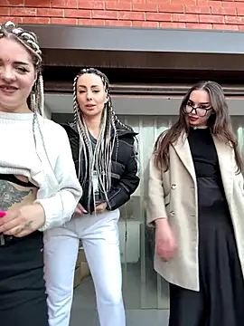 TwixCouple online show from November 2025 01:12:02 PM