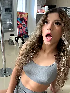 Melina-Smith online show from November 2025 08:41:02 PM