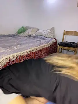 FlorBich online show from February 2026 10:39:01 PM