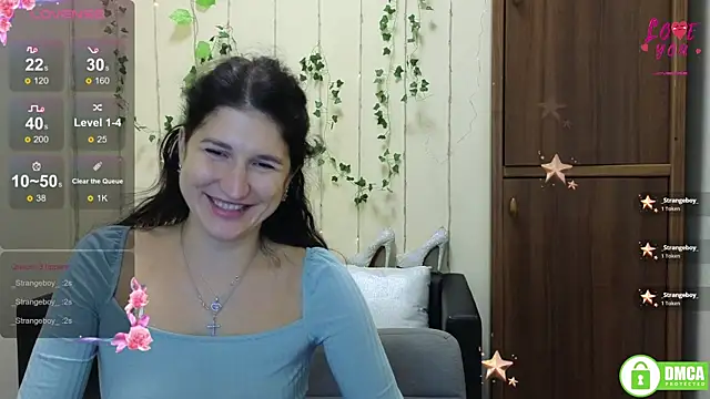 Alianna Solo Kisses online show from October 2025 11:22:01 AM