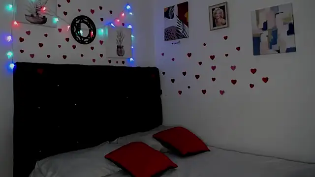 floweer  online show from February 2025 04:51:01 PM