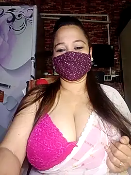 albelasummi702 online show from November 2025 02:47:02 AM