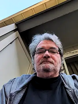 Snapshot of Doherty10 chatting on November 2025 10:03:02 PM Doherty10 online show from November 2025 10:03:02 PM