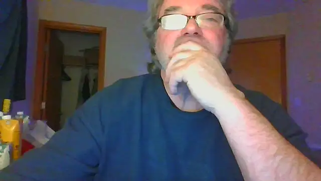 Snapshot of Doherty10 chatting on December 2025 06:34:02 AM Doherty10 online show from December 2025 06:34:02 AM