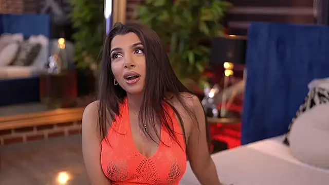 NicoleCellini online show from February 2025 10:39:01 PM