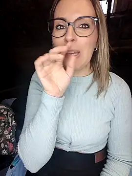 Jade Emeraud online show from February 2026 04:23:01 PM