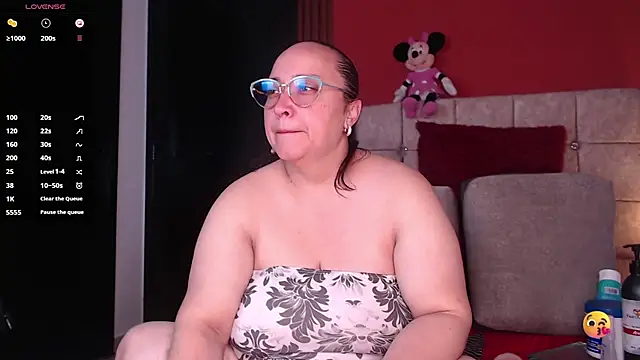 Snapshot of Natasha26_ chatting on September 2025 07:19:02 PM Natasha26 online show from September 2025 07:19:02 PM