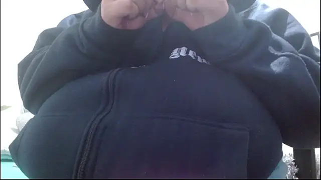 Alisteresa  online show from January 2026 08:12:01 PM