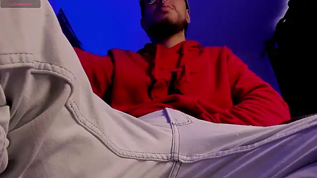 Snapshot of s_sven03 chatting on February 2026 10:33:01 PM s sven03 online show from February 2026 10:33:01 PM