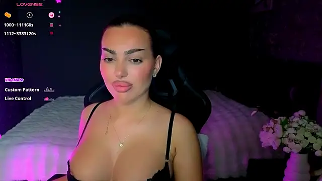 babyleilaa online show from February 2026 09:55:01 PM