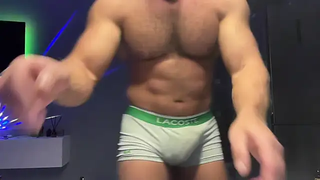 Snapshot of KarlosRichi chatting on February 2025 06:38:01 PM KarlosRichi online show from February 2025 06:38:01 PM