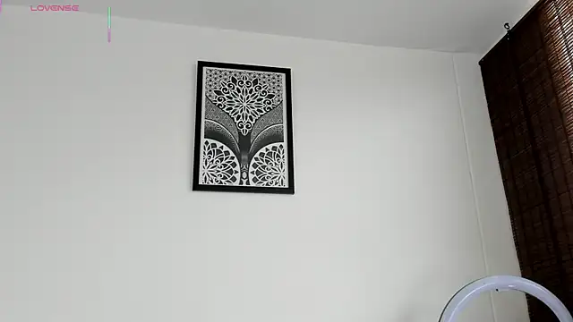 Snapshot of VeronicaTonu chatting on October 2025 02:42:02 PM VeronicaTonu online show from October 2025 02:42:02 PM