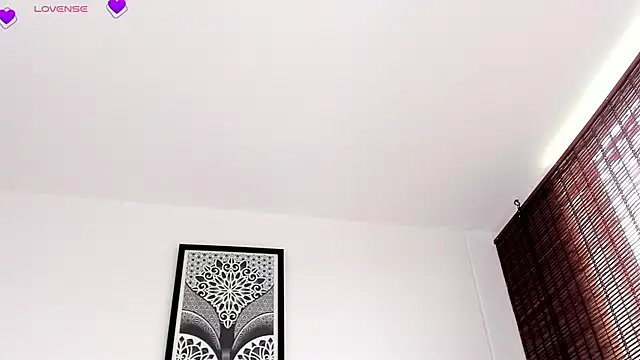 Snapshot of VeronicaTonu chatting on November 2025 02:57:02 PM VeronicaTonu online show from November 2025 02:57:02 PM