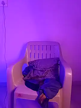 Snapshot of Jessicca_Cum chatting on February 2025 12:29:02 AM Jessicca Cum online show from February 2025 12:29:02 AM