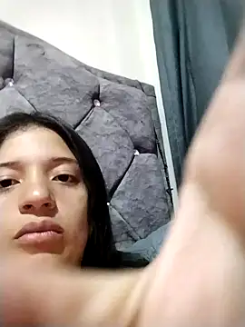 angelie 3 online show from September 2025 12:24:02 AM