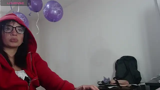 angelie 3 online show from November 2025 04:44:02 AM