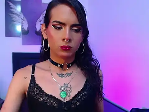 lilithnyx333 online show from February 2026 06:02:01 AM