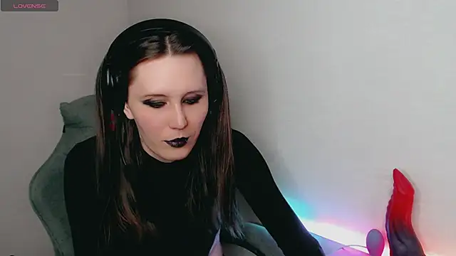 tracy cooper online show from December 2024 02:33:02 PM