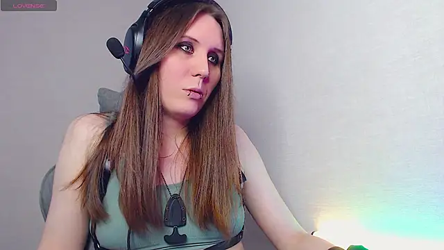 tracy cooper online show from February 2025 07:56:01 AM