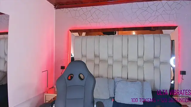 AngelineHeet online show from December 2024 03:58:02 AM