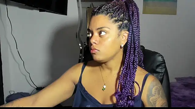 ladyrd1 online show from October 2025 10:50:02 PM