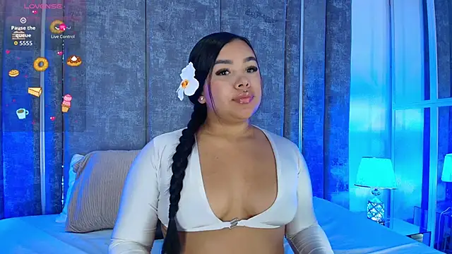 MarianaGarciaa   online show from November 2025 07:47:02 PM