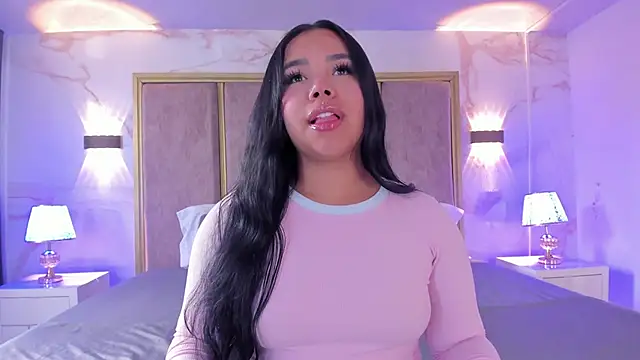 Snapshot of MarianaGarciaa__ chatting on June 2026 07:23:01 PM MarianaGarciaa online show from June 2026 07:23:01 PM