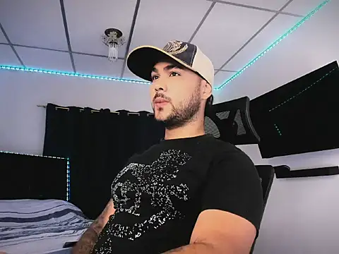 Sebas-hott online show from February 2026 09:31:02 PM