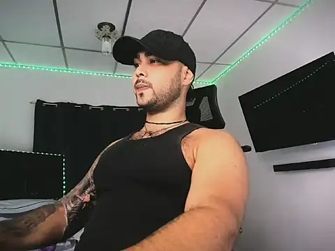 Sebas-hott online show from February 2026 11:17:01 PM