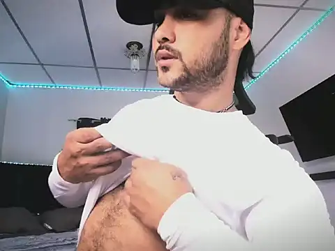 Sebas-hott online show from February 2026 09:48:02 PM