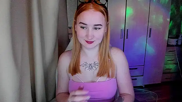 Snapshot of KeiraNight chatting on May 2026 12:16:02 AM KeiraNight online show from May 2026 12:16:02 AM