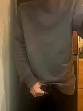 Snapshot of saku_chan_live chatting on November 2025 04:40:01 PM saku chan live online show from November 2025 04:40:01 PM