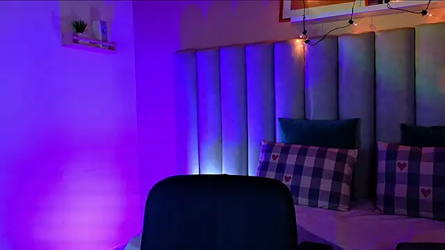 alaia-rogers online show from October 2025 11:22:02 AM