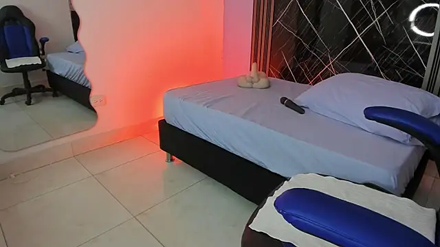 Yelena03 online show from November 2025 10:15:01 PM