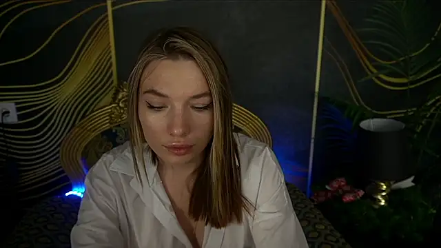 Snapshot of IceDanielles chatting on December 2024 02:53:01 PM IceDanielles online show from December 2024 02:53:01 PM