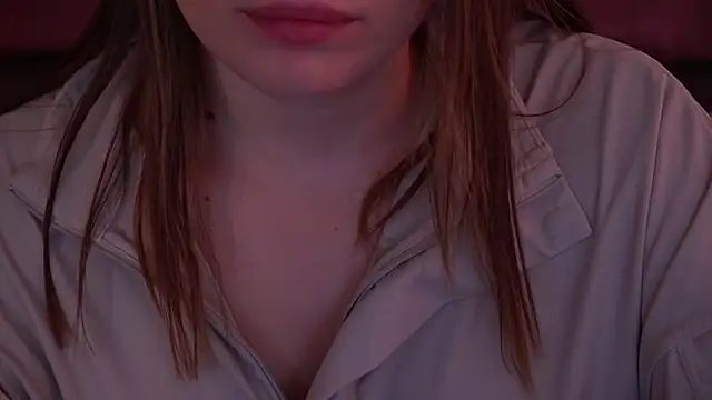 Snapshot of IceDanielles chatting on September 2025 01:01:01 PM IceDanielles online show from September 2025 01:01:01 PM