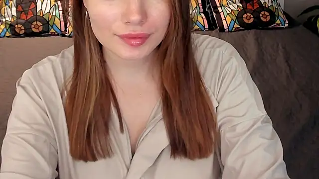 Snapshot of IceDanielles chatting on October 2025 12:47:01 PM IceDanielles online show from October 2025 12:47:01 PM