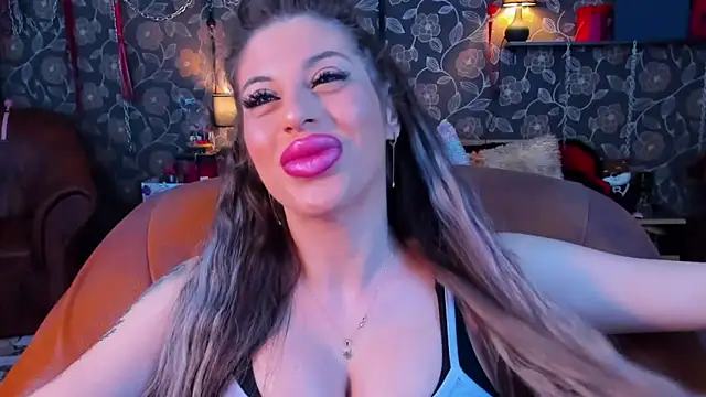 Snapshot of ammyloca123 chatting on January 2026 04:38:02 AM ammyloca123 online show from January 2026 04:38:02 AM