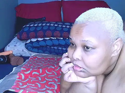 Snapshot of fatafricanqueen chatting on June 2026 09:37:02 AM fatafricanqueen online show from June 2026 09:37:02 AM