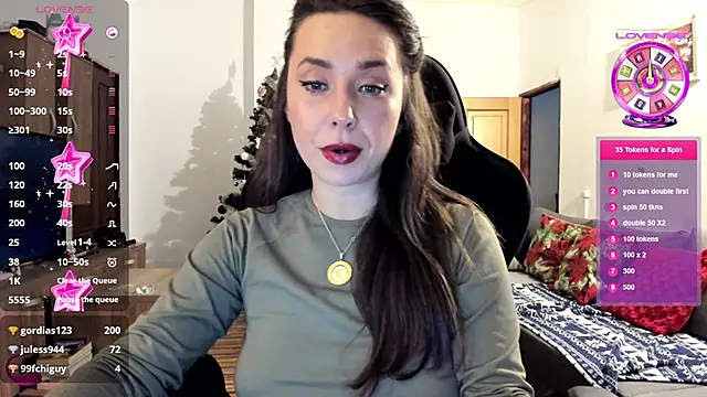 Snapshot of PlayfulGoddess chatting on February 2025 07:11:01 PM PlayfulGoddess online show from February 2025 07:11:01 PM